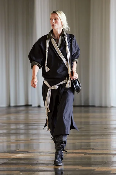 Look 54